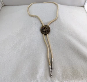Vintage White Bolo Tie with Old Car Emblem – Metal Western Neckwear Accessory - Picture 1 of 7