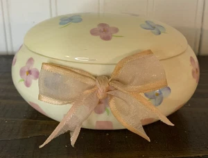 Trinket Box Oval Cream Colored With Blue And Purple Flowers With Bow - Picture 1 of 8