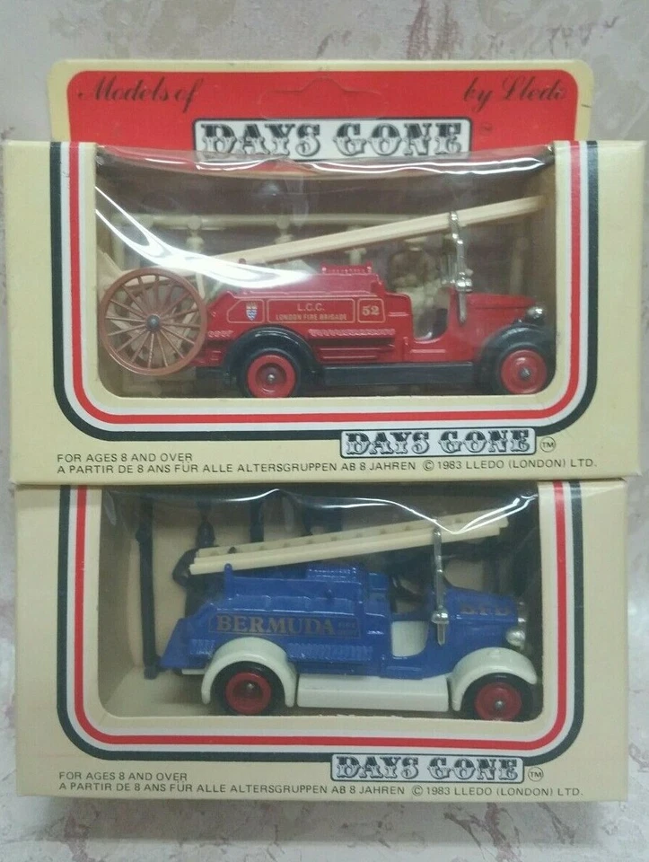 LLEDO DAYS GONE Collectible FireTrucks Set of 2 NEW - Image 1 of 4