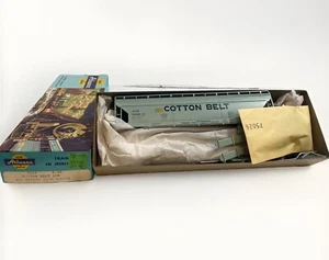 HO Athearn Blue Box 1918 Center Flow Hopper Cotton Belt SSW 79486 Kit - Picture 1 of 6