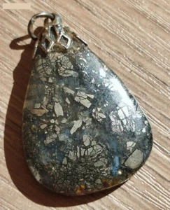 3,96g Pendentif Marcasite (pyrite calcédoine) - Foto 1 di 3