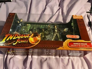 2008 Indiana Jones Kingdom of the Crystal Skull Jungle Chase Target Exclusive - Picture 1 of 12