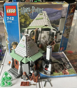 Lego Harry Potter - Hagrids Hut Set 4754 - COMPLETE Exc Con 2004