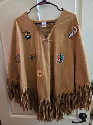 Poncho hippie de Halloween, imitación cuero, paz y amor Foto 1 de 4