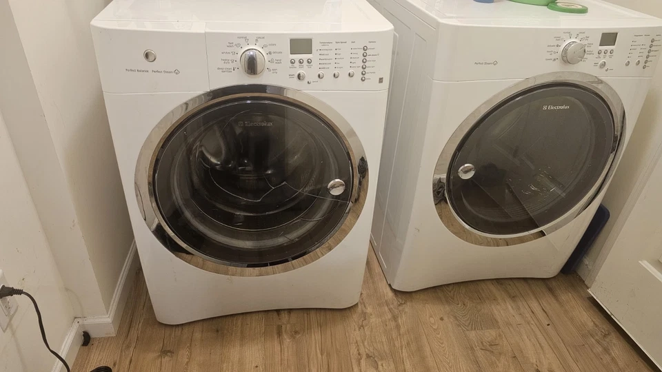Стиральная машина и сушилка комплект для продажи $550 - Изображение 1 из 2