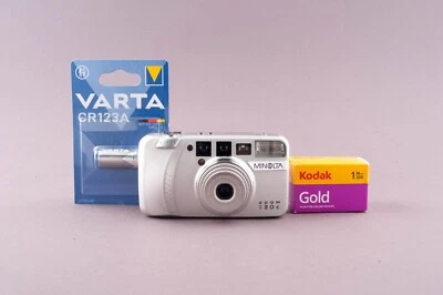 Minolta Zoom 130c  35mm Point & Shoot Film Camera - Image 1 of 4