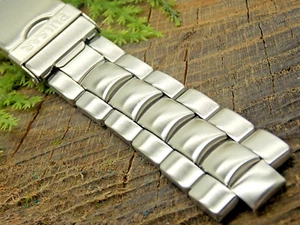 Pulsar NOS Vintage Center Link Attachment 8.7mm Deployment Clasp Watch Band Long - Picture 1 of 6