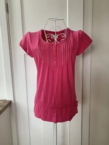 PRE-LOVED BRIGHT PINK T-SHIRT BY BUTTERFLY GIRL FROM DEBENHAMS AGE 14 VGC - Picture 1 of 11