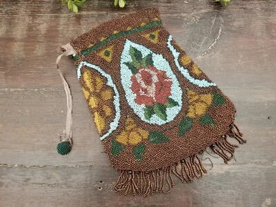 Bolsa floral rosa antiga do século XIX grande requintadamente frisada à mão - Imagem 1 de 4