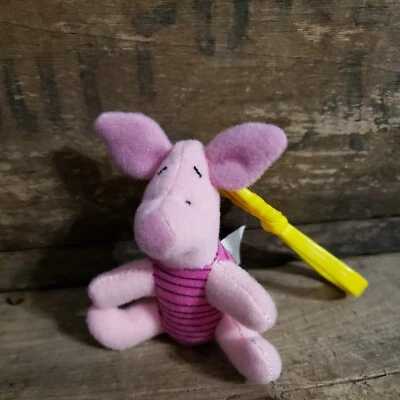 2000 Keychain Backpack Clips Disney Toys McDonalds - Pigglet without Tigger Coat - Image 1 of 4