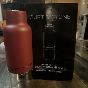 Curtis Stone Gravity Mill Salt Pepper Spice Grinder Red- NEW - Picture 1 of 3