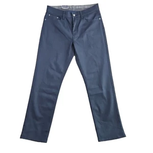 Pantalones de mezclilla para hombre Izod tejidos cintura elástica ultraflexible 32x30 azul oscuro nuevos con etiquetas - Imagen 1 de 20