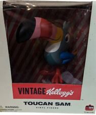 Vintage Kellogg's Toucan Sam Parrot Vinyle Figureine 8"
