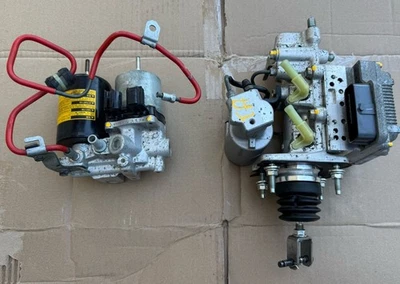 TOYOTA PRIUS 2010-2015 ABS ACTUADOR DE REFUERZO DE FRENO CON JUEGO DE BOMBA DE REFUERZO DE FRENO Foto 1 de 4
