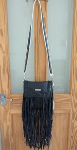 GORGEOUS VINTAGE RIVER ISLAND HIPPIE BOHO BLACK FAUX LEATHER TASSEL BAG - Picture 1 of 14