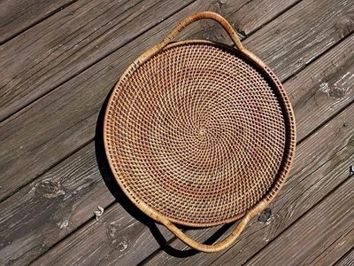 The Pampered Chef Serving TRAY Woven Ratan Round Handles 16 Diam Wood Base - Image 1 of 4