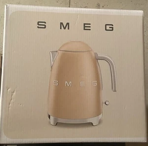 SMEG 1.7 L Electric Kettle Champagne Gold Matte 7-cup KLF03CHMUS Made In Italy - Picture 1 of 3
