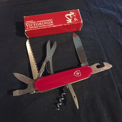 Navaja suiza Victorinox Officier Suisse 3.3711 8 herramientas nueva en caja Foto 1 de 4