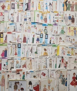 Vintage Bulk Lot of 17 Vintage Vogue & Simplicity Sewing Patterns 1980s - Picture 1 of 2
