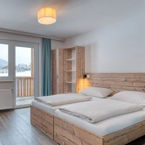 Viaje corto Carintia Austria cupón de hotel Bad Kleinkirchheim | 3 unidades DZ HP sauna - Imagen 1 de 12