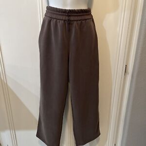Lululemon Women's Brown High Rise Softstream Loungeful HR Pant Size 4  Cropped
