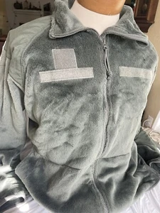 US Army Jacket Men Large Green Polartec Fleece Cold Weather Gen III (large long) - Picture 1 of 9