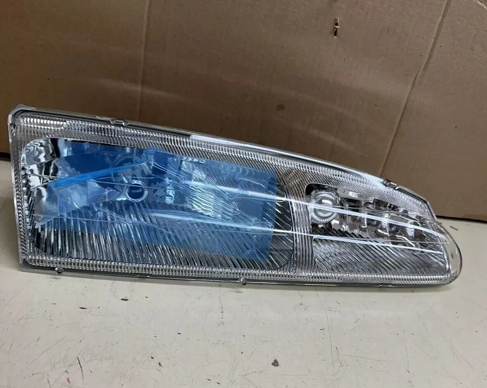 Faro derecho derecho Ford Thunderbird & Mercury Cougar 1996 1997 nuevo en stock F6SZ-13008-AJ Foto 1 de 4