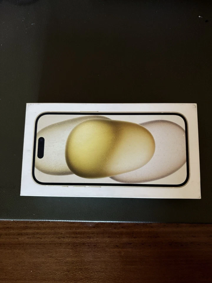 Scatola Box iPhone 15 256gb Giallo - Immagine 1 di 4