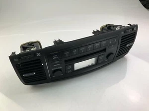 Y2898 TOYOTA Climate Control Unit FC027269B - Picture 1 of 4