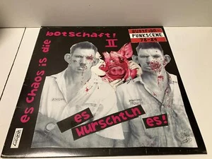 Austrian Punk Scene 78-84 - es chaos is die botschaft! II es wurschtln es! - Bild 1 von 3