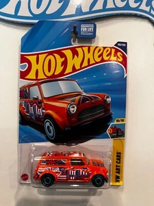 Mini van Austin 2025 Hot Wheels naranja 67 10/10 coches artísticos 169/250 JBB00 - Imagen 1 de 1