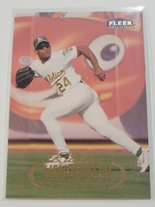 RICKEY HENDERSON 1998 Fleer Tradition #430.   A's
