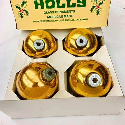 143 adornos de árbol de Navidad de vidrio de mercurio dorado brillante Brite de colección en una caja de acebo Foto 1 de 4