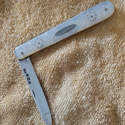 MOP Antique Sterling Silver Hallmarked Folding Gentlemens Fruit Knife 5 1/4" - Image 1 of 4