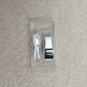 Apple Watch Series 3 38mm Silver with White/Fog Band GPS - New, Open Box - Picture 1 of 3