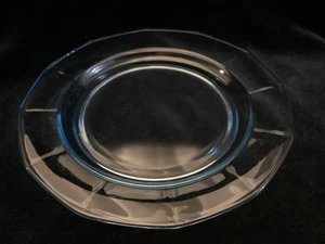 Plato de ensalada vintage Fostoria #2375 "Fairfax" azul 7 3/8” - Imagen 1 de 3