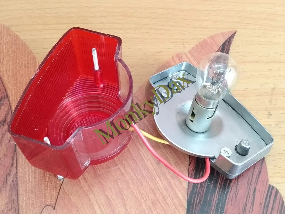 Tail Light for Original Honda C100 C102 C110 C200 CL72 CL77 CL160 CL160D Rear Li - Image 1 of 4