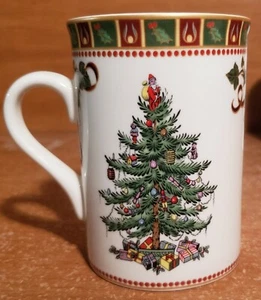 Spode CHRISTMAS TREE FRIENDS ARE THE BEST PRESENTS Accent Mug, 4" EUC - Picture 1 of 8