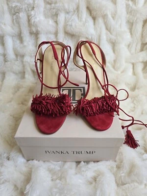 Sandalias Ivanka Trump rojas con tiras con flecos IT Hettie para mujer talla 9M Foto 1 de 4