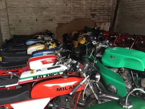 JOB LOT 6 RARE CLASSIC ITALIAN MOTORCYLES 50 CC DUCATI MOTO MORINI ITOM MALANCA - Picture 1 of 12