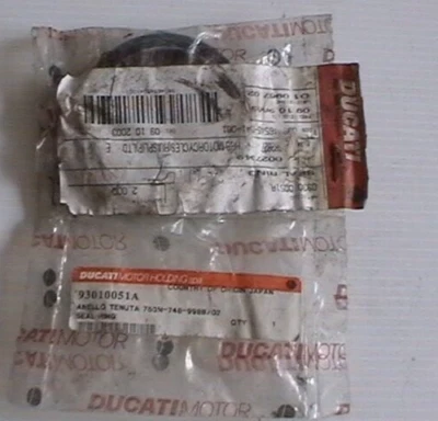 GENUINE DUCATI FORK OIL SEAL Monster Superbike ST2 ST3 ST4 750 748 749 916 998 — 第 1/2 张图片
