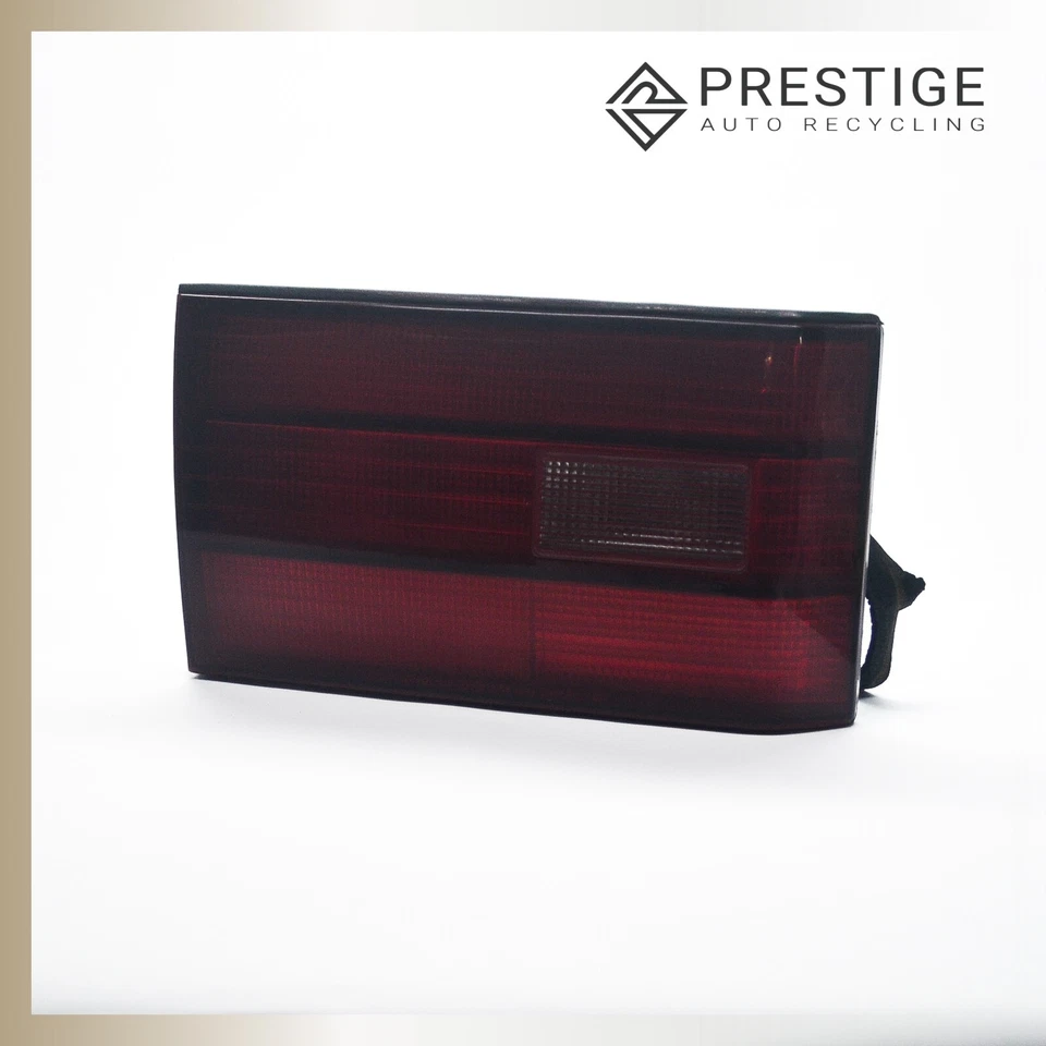 Luz trasera izquierda LEXUS LS400 1990-1994 8159050010 OEM Foto 1 de 4