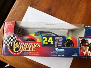 Winners Circle 1/24 Jeff Gordon # 24 1998 DuPont Monte Carlo Nascar Diecast - Picture 1 of 2