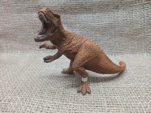 Schleich Dinosaurs German Exclusive McDonald's 2020 Red T-Rex - Imagen 1 de 4