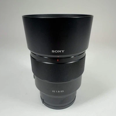 Sony FE 85mm f/1.8 E-Mount Medium-Telephoto Fixed Prime Camera Lens SEL85F18 - Image 1 of 4