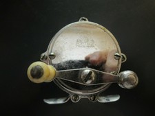 VINTAGE ATLAS PORTAGE TRADEMARK 80 BAIT CASTING REEL