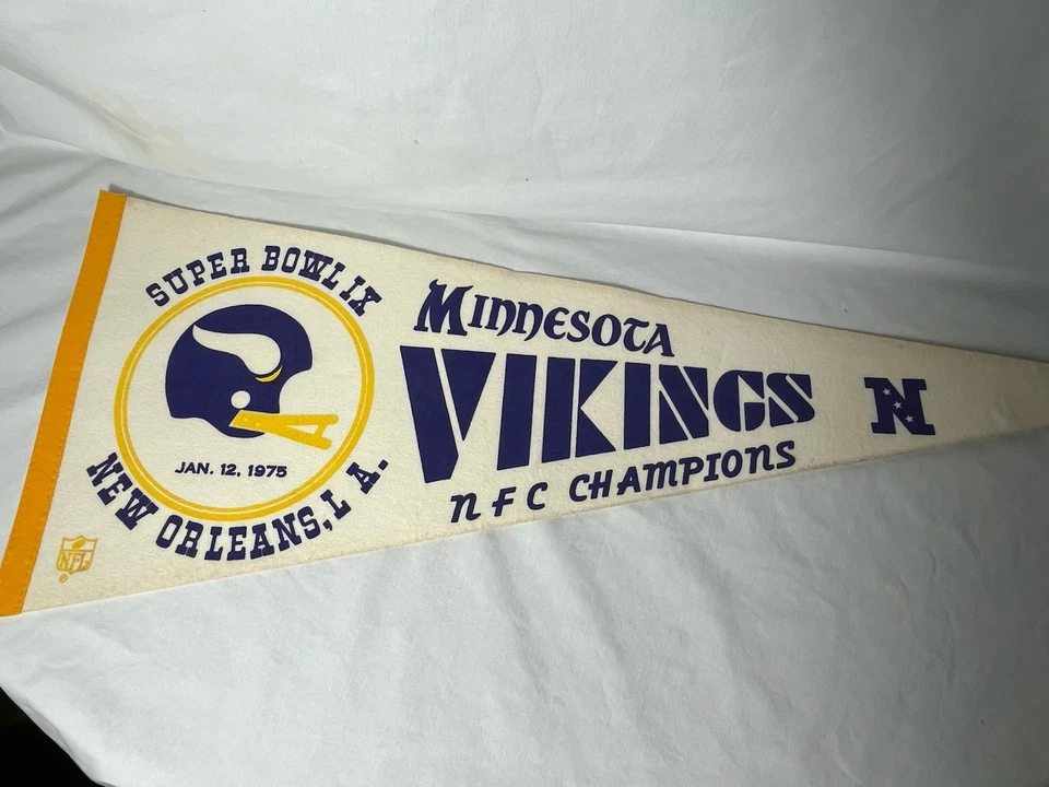 Vtg 1975 Minnesota Vikings Super Bowl pennant dead stock - Image 1 of 4