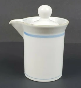 Dansk (DAN2) 3 5/8" Creamer & Lid Taupe Rim White Center Blue Trim 6 oz EUC - Picture 1 of 12