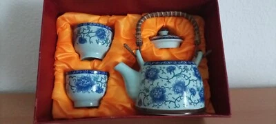 "Tea for Two" - Kleines Teeservice mit Kanne und 2 Tassen - Bild 1 von 3