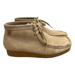 Clarks Chukka Boot Roper Sand Tan Suede Leather Extreme Comfort Wallabee 9.5 - Picture 1 of 7